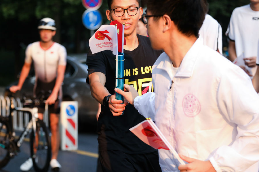 图片12-001.jpg